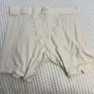 Skims women’s boxers